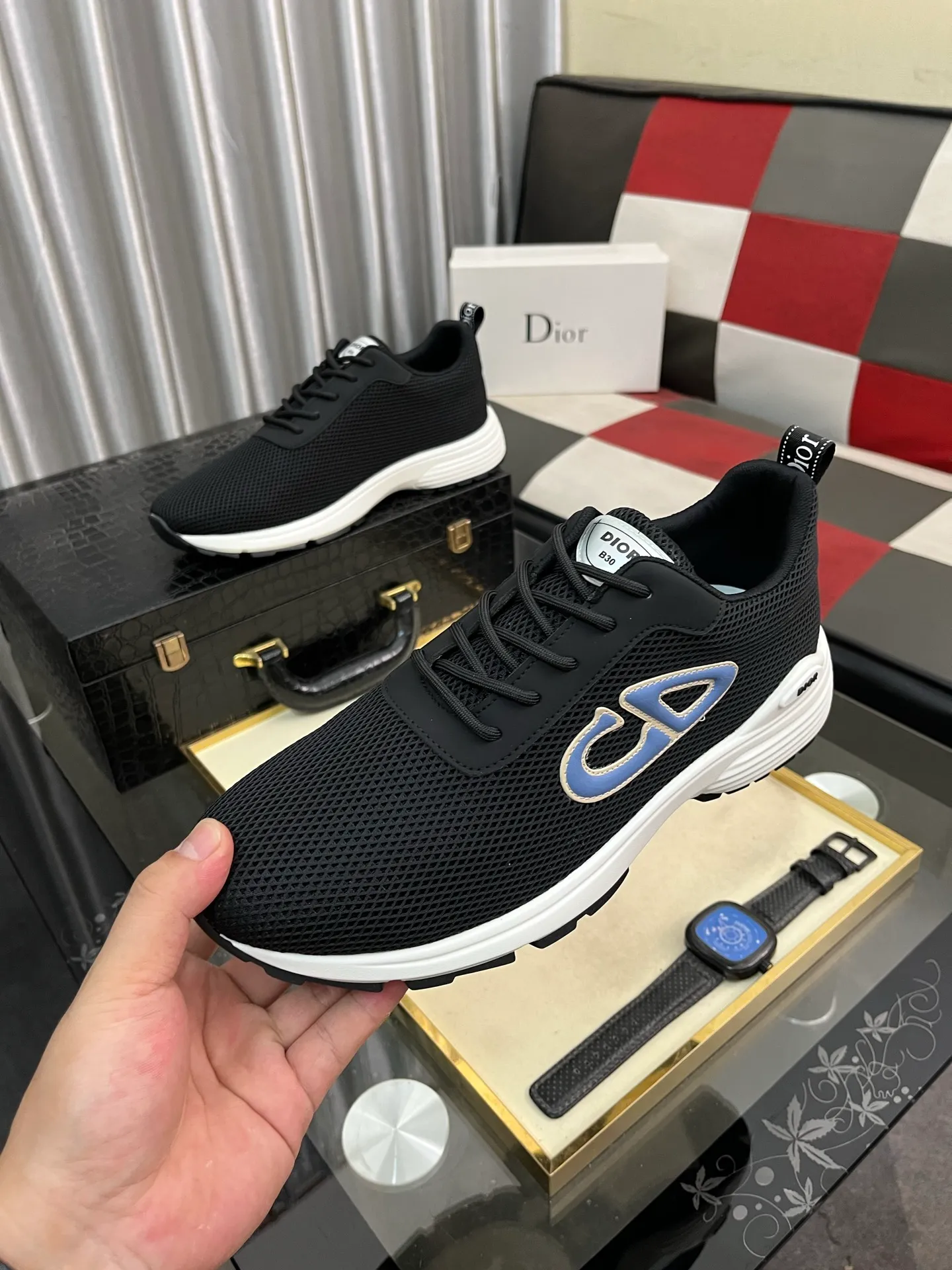 Men's Men's Shoes 💰440⌚️⌚️[Dior] Dior's new casual men's shoes are launched in Hong Kong counters. Official website 1:1 production. Original Italian materials. Designed by European and American masters. Perfect shape to create counter quality. Solid color rubber wear-resistant outsole and classic dazzling head! Super versatile and very comfortable. High-end without losing taste, fashionable and novel! ! Absolute focus! Code number: 38-444️⃣Colors available